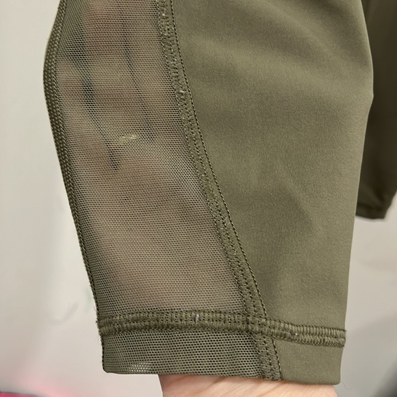 Lululemon Train Times 7/8 Pant 25”Dark Olive Size 10 - Picture 8 of 16